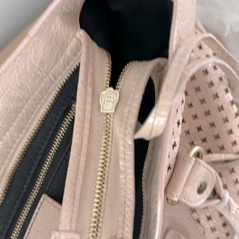 Balenciaga City Bag in Light Pink/Beige - Picture 10 of 16